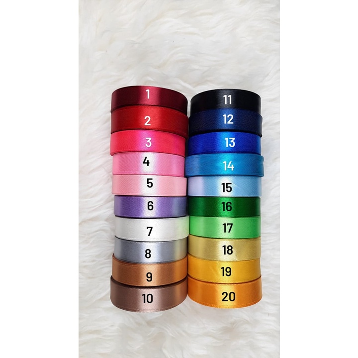 

Pita Satin Warna-Warni 3/4 Inch / 2 cm 20 Yard Per Roll Import Taiwan