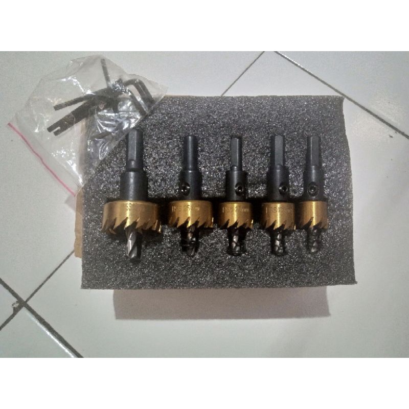 HSS set mata bor hole saw lubang besi