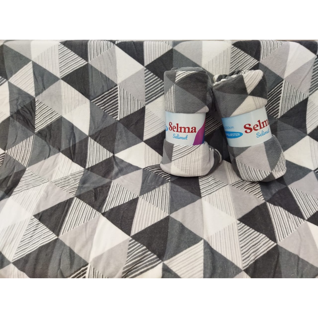 INFORMA Selimut Flanel/Selimut Hangat/Selimut Hotel/Selimut Lembut-Selma TRIANGLE 140