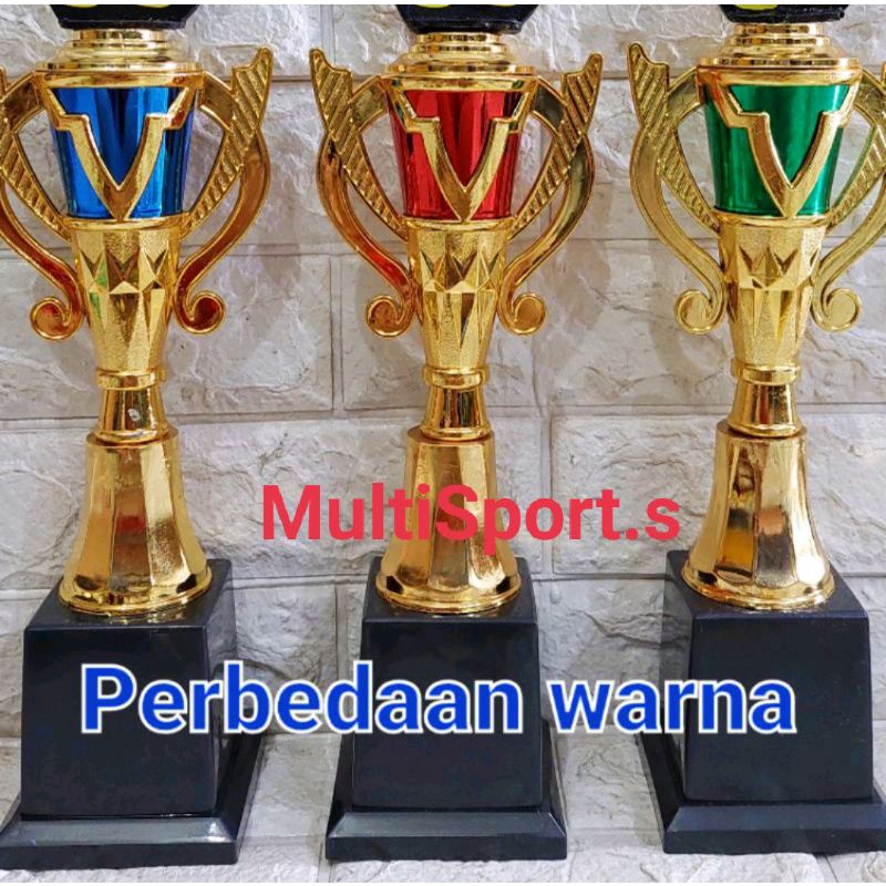 PIALA TROPHY BOLA TINGGI 45 CM