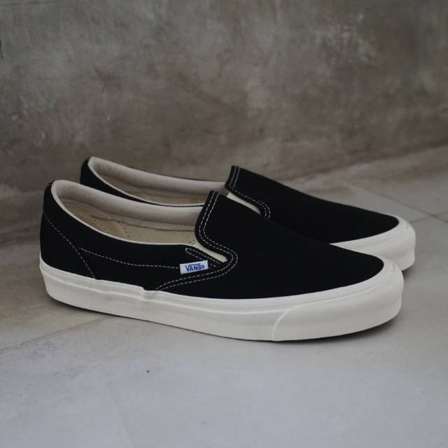 Vans Vault Lx OG Slip on Black White 2016