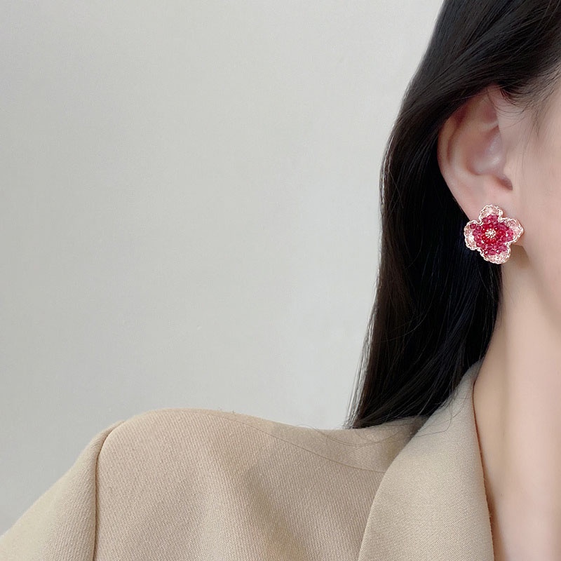 Anting Stud Silver Needle S925 Bentuk Bunga Camellia Warna Merah Untuk Wanita
