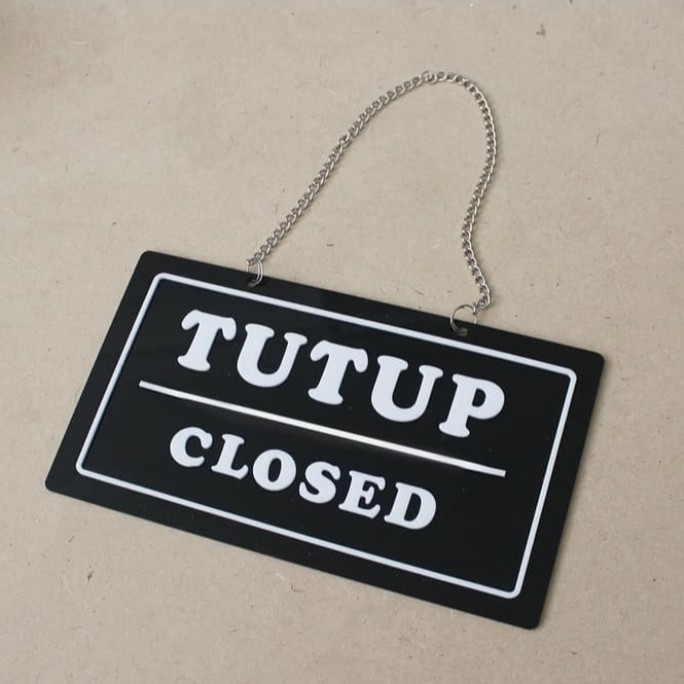 

Sign Board Tutup Buka bolak balik Acrylik TIMBUL & STIKER CUTING - dasar putih Stiker Cuting Elegan