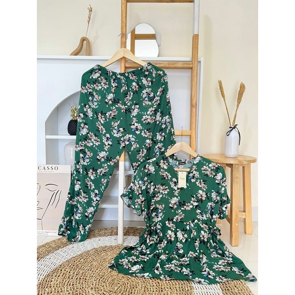 one set kimono by kanaya