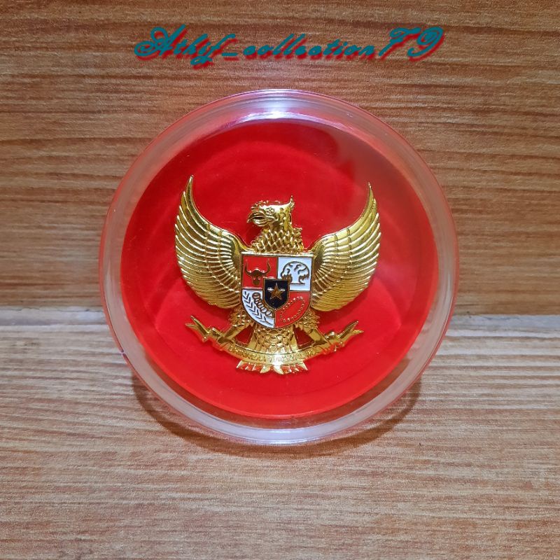 Pin Garuda Kuningan Magnet Cor 5cm Garuda Kuningan Magnet