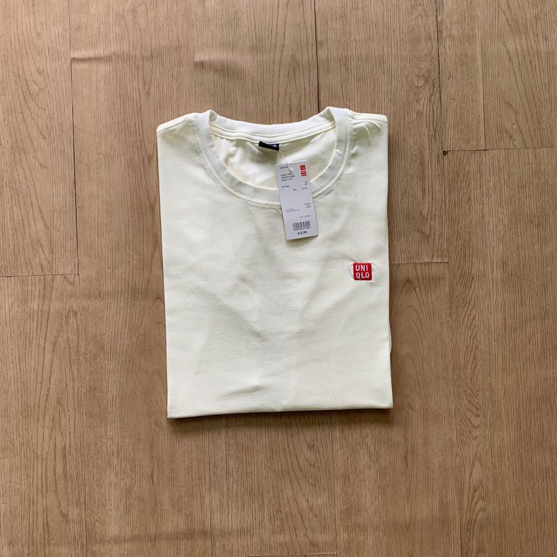 (Unisex) Kaos UNIQLO logo bordir /UNIQLO men O neck / t-shirt UNIQLO long Sleeve-PENDEK PUTIH BORDIR