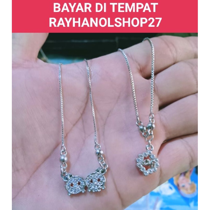 Perhiasan anak anak titanium silver motif pilihan model nya anti karat dan tidak mudah pudar, karena bahan berkualitas bagus lapis emas putih,