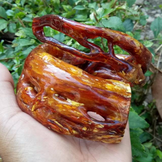gelang akar bahar merah babon