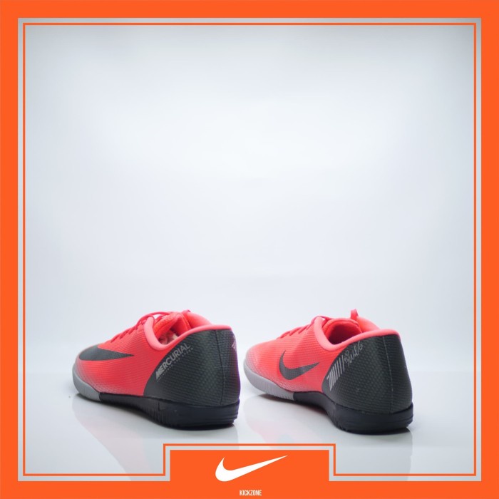 Sepatu Futsal Nike Vapor 12 Academy CR7 IC Red Original AJ3731600