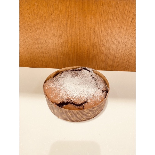 

Gateau au Chocolat by bakedbyshanji