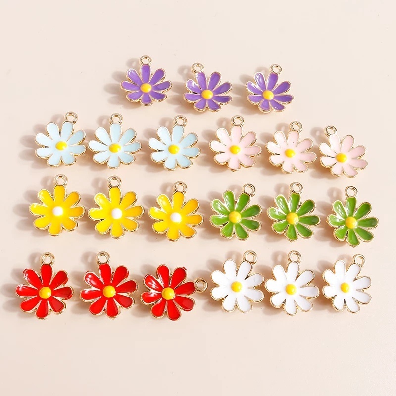 10pcs / Set Liontin Kalung / Gelang / Anting Bentuk Bunga Daisy Buatan Sendiri Untuk Hadiah Teman