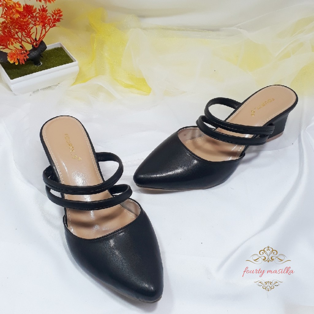 RHM HEELS HAK TAHU TERBARU DR 03