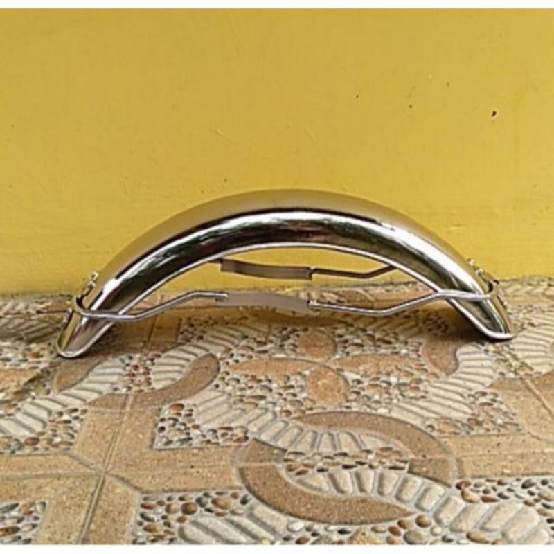 SPAKBOR SLEBOR DEPAN CB 125 BESI CROME