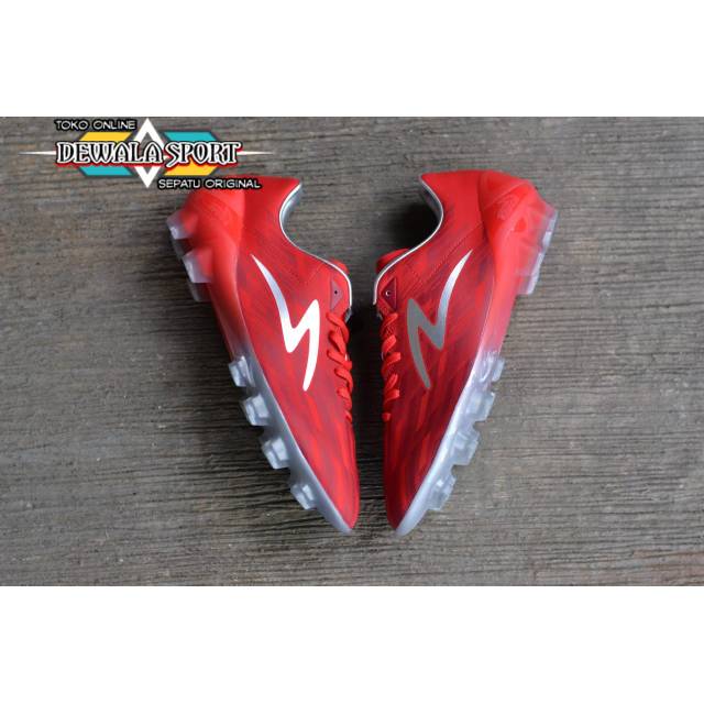 Sepatu Sepakbola Specs Accelerator Lightspeed 20 FG Red Silver