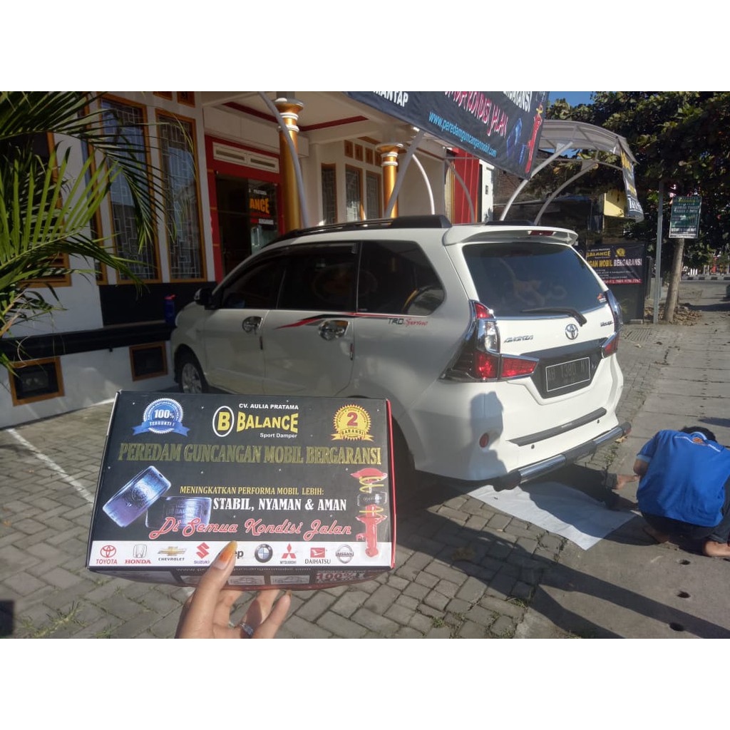 AVANZA XENIA 11 19 Depan 3 Cm Peredam Guncangan Mobil Balance Sport Damper