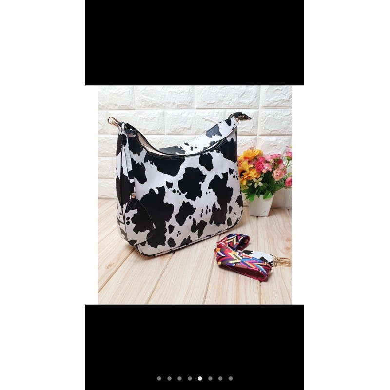 TAS HOBO MOTIF SAPI