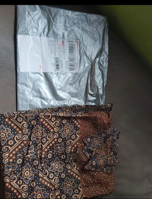 Kemeja Batik Exclusive Modern Engan Panjang Pria