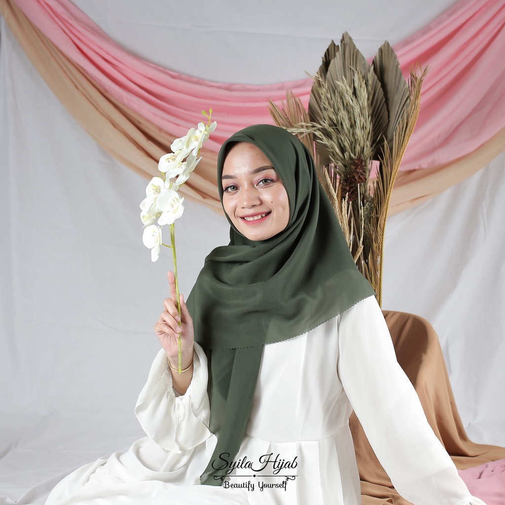 SAVA SQUARE  LASERCUT HIJAB POLYCOTTON LASERCUT/ POTTON LASERCUT