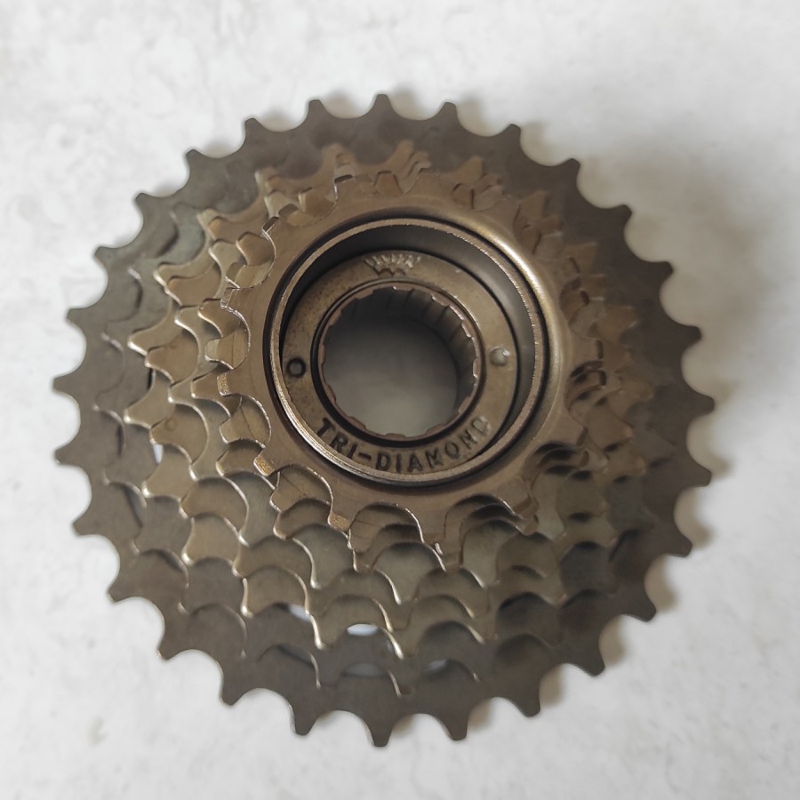 Freewheel 8 Speed Ulir 13T - 28T Diamond