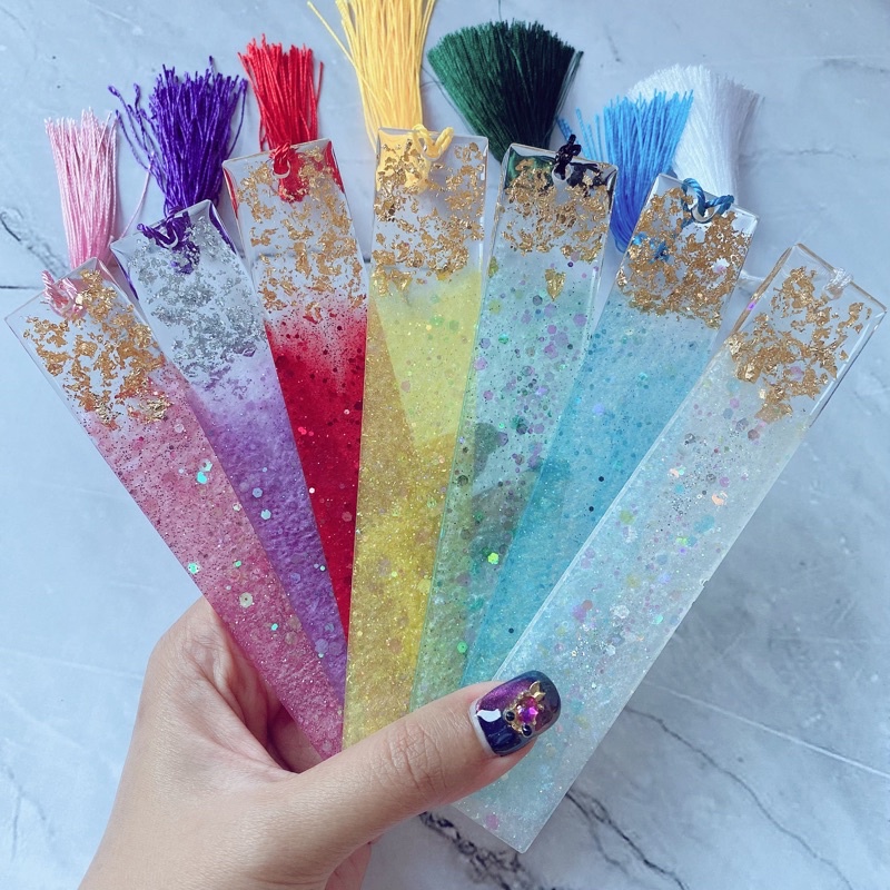 

Custom Glitter Bookmark / Custom Glitter Pembatas Buku ( Bisa pake Nama / Tulisan )