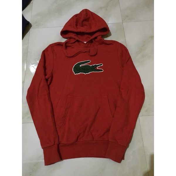 Hoodie lacoste merah bata