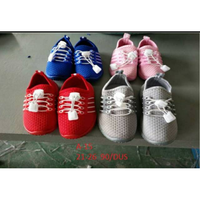 Sepatu Slipon Anak A15 import