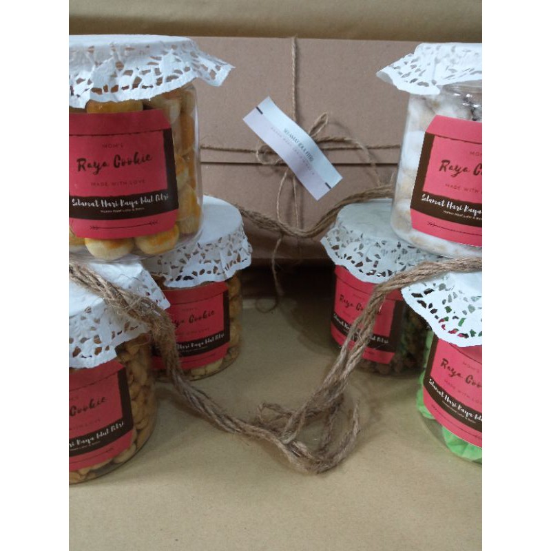 

Kue Kering Lebaran Home Made - Hampers Lebaran - Cookies Premium