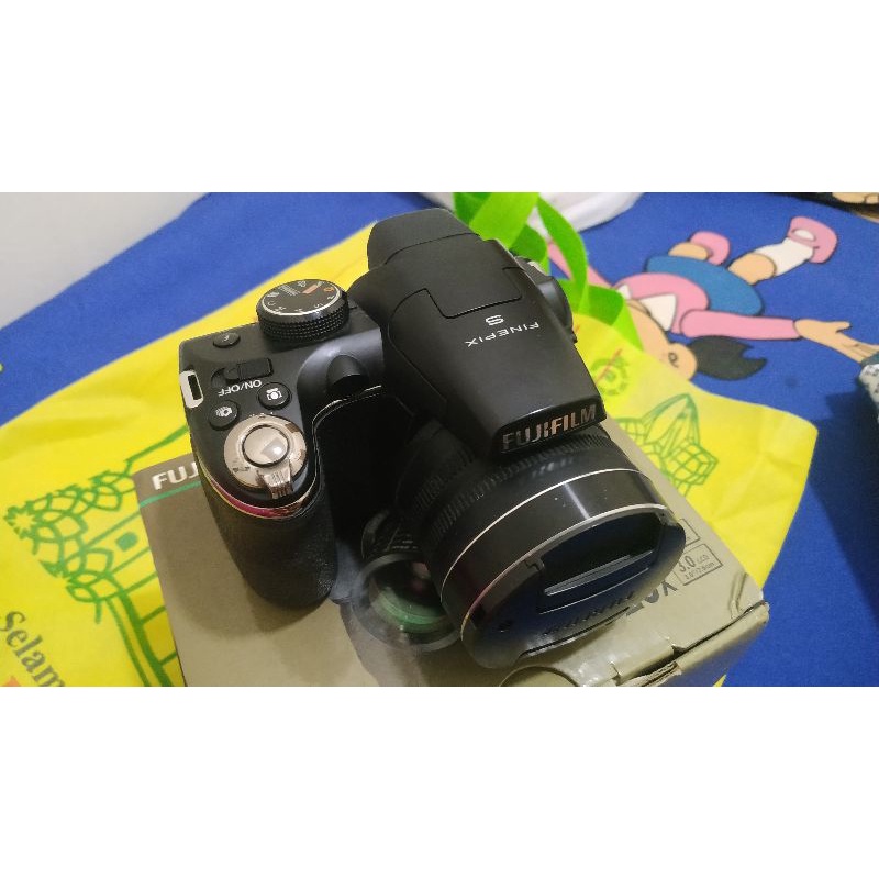 Kamera Fujifilm Finepix S4300