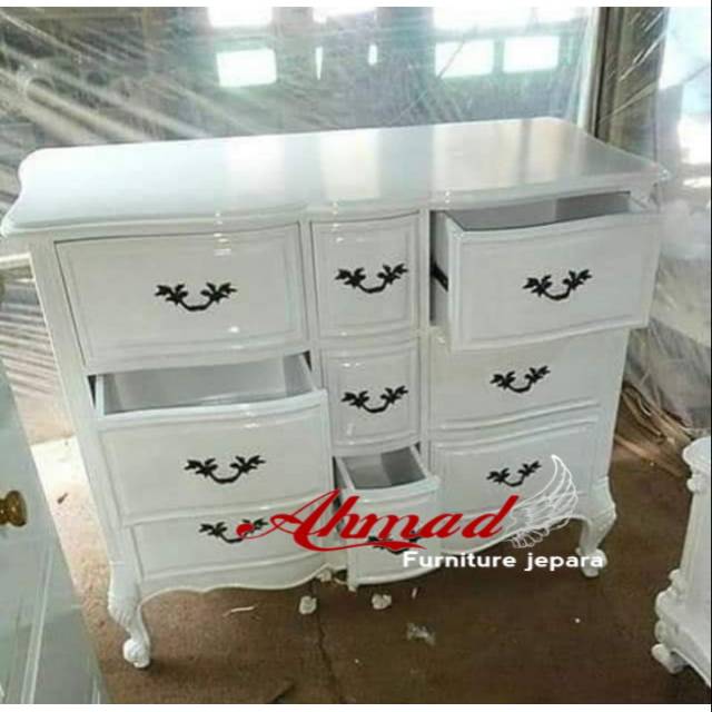 Bufet ukir/ nakas laci