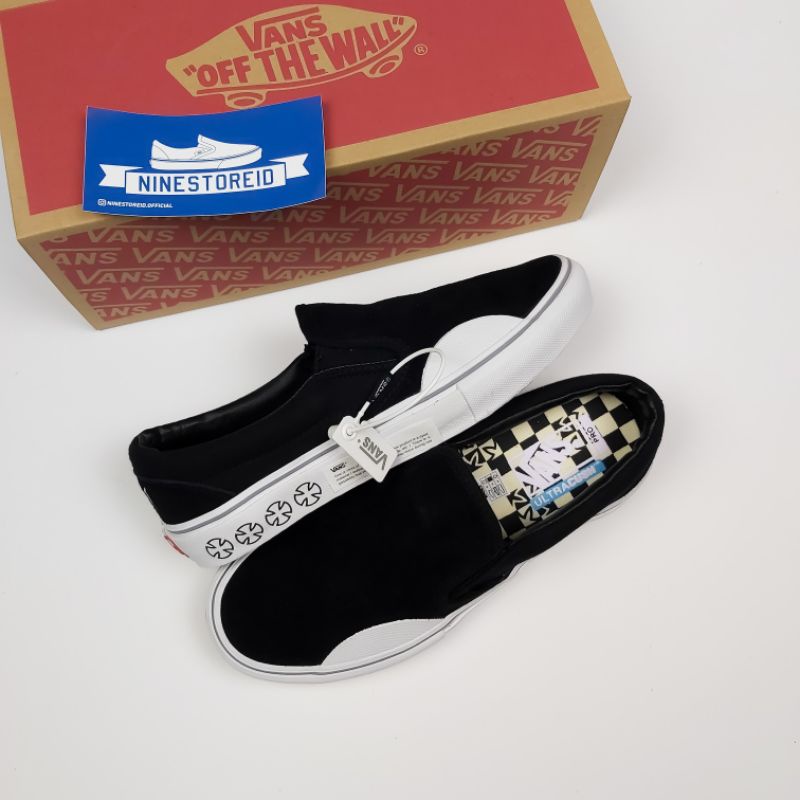 VANS SLIP ON x INDEPENDENT PRO BLACK - FREE KAOS KAKI