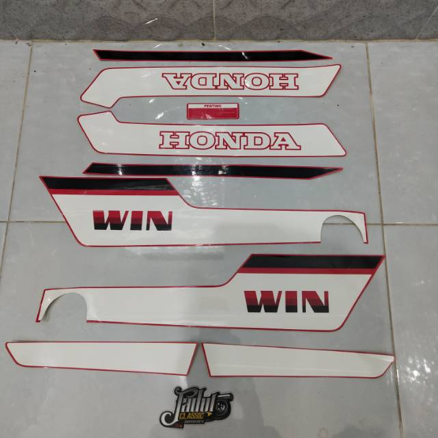 Striping Motor / stiker lis body motor honda win 100