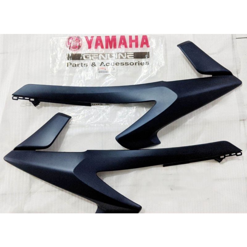SAYAP TANGKI VIXION R KANAN KIRI ORIGINAL YAMAHA BIRU DOFF