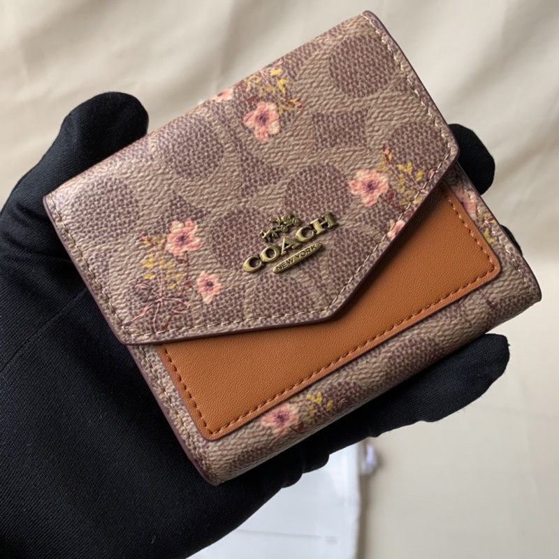 Coach Small Wallet In Signature Canvas With Floral Bow(67246)