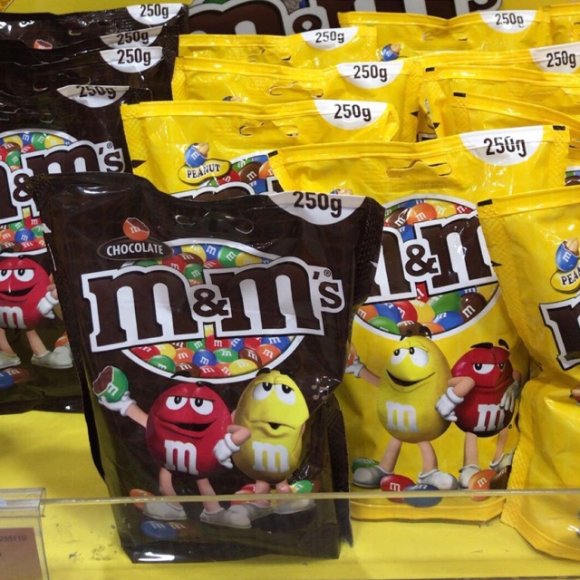 

M&M Chocolate (dapat 2)