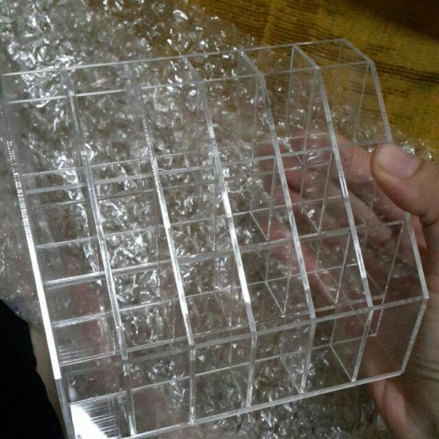 Tempat Lipstik Akrilik,acrylic Display Uk Kotak 2x2cm Isi 24