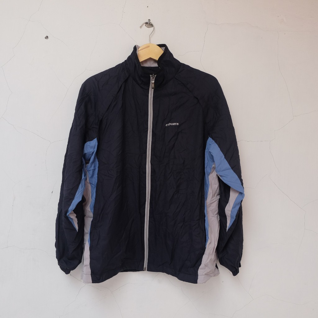 Jaket/Bomber/Jaket Gunung/ Parka Second (Size XL)