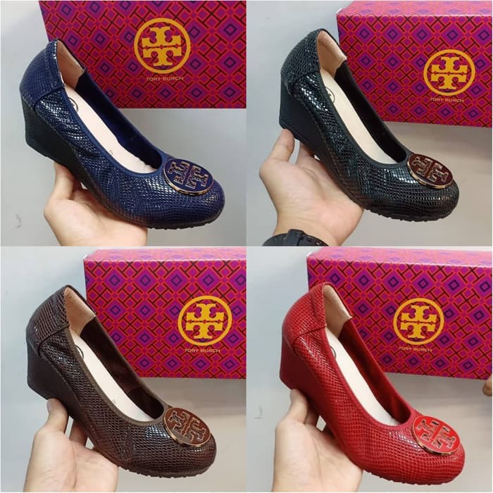 Sepatu Wanita Tory W801 Wedges 7 Cm / Sepatu Kerja Wanita - Hitam- 36