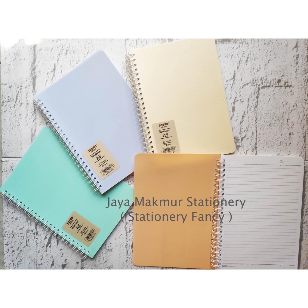 

Buku Agenda Notebook bergaris joyko A5 60 halaman NB-680