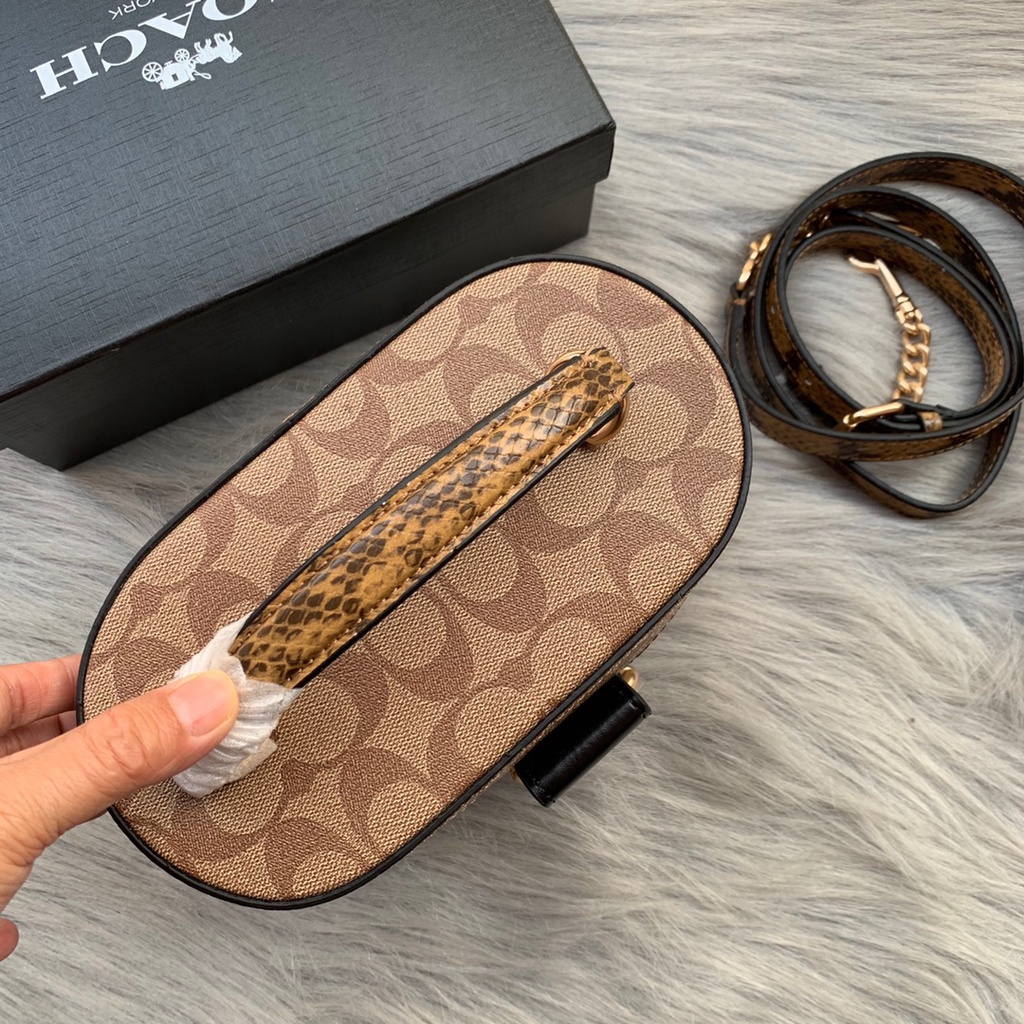 TAS WANITA CROSSBODY GEORGIE GEM CROSSBODY BAG IN BLOCKED SIGNATURE CANVAS 5504