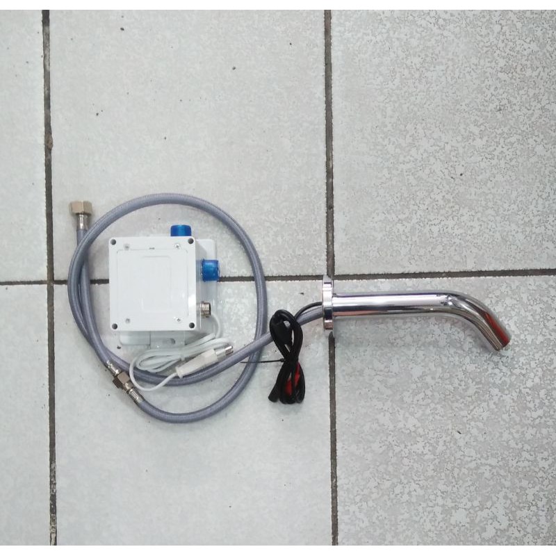 Kran Sensor Tembok Otomatis