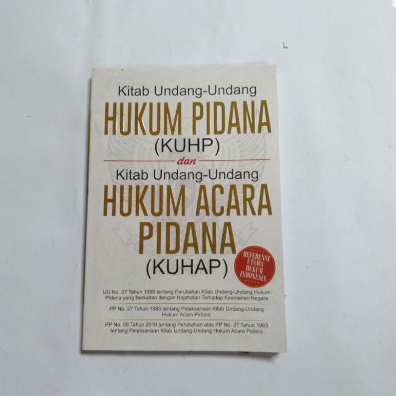 Buku Kitab Hukum Pidana (KUHP) dan Hukum Acara Pidana (KUHAP) Penerbit Pustaka Yudisia