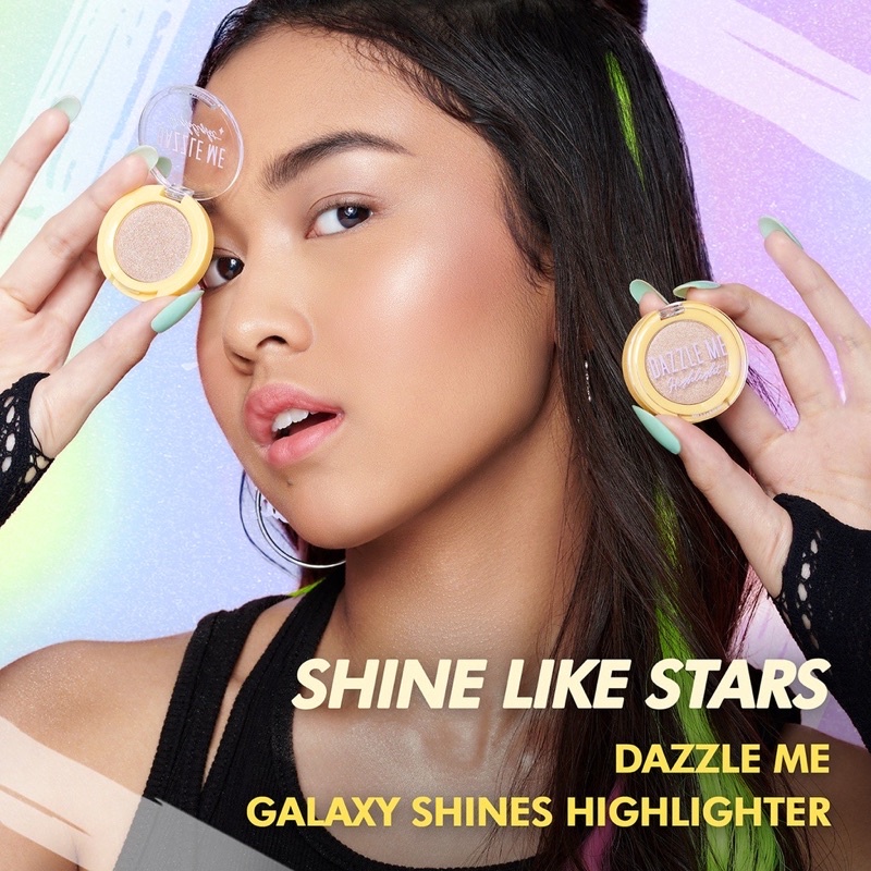 DAZZLE ME Galaxy Shines Highlight | Silky Smooth High Glow Highlighter