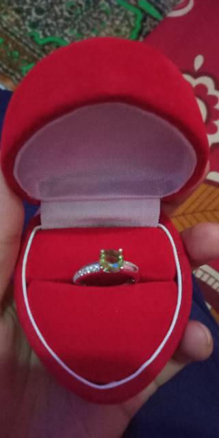 

CİNCİN ZULTANİT SİLVER 925 (CHANGE COLOUR) , size 18