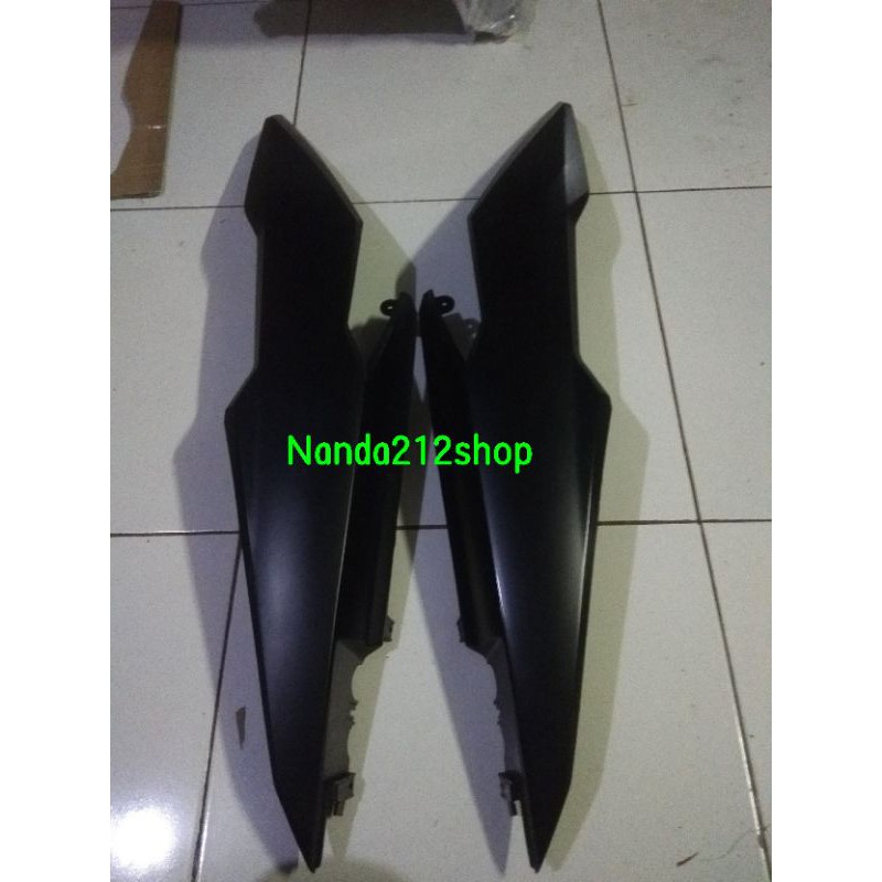 Cover body R/L beat street hitam dop 2017-2019