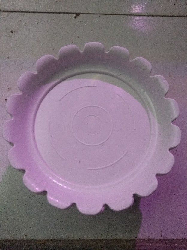 Tatakan Kembang Tawon No 17 Putih