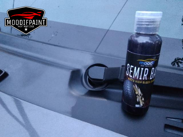 Penghitam Body Motor dan Semir Ban 100ml