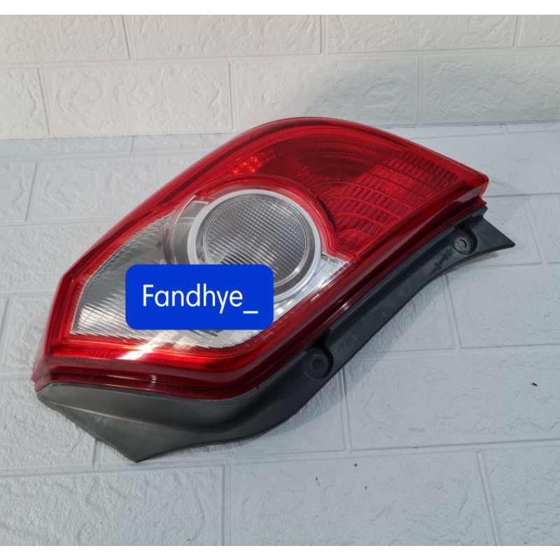 Stoplamp Lampu Rem Daihatsu Ayla
