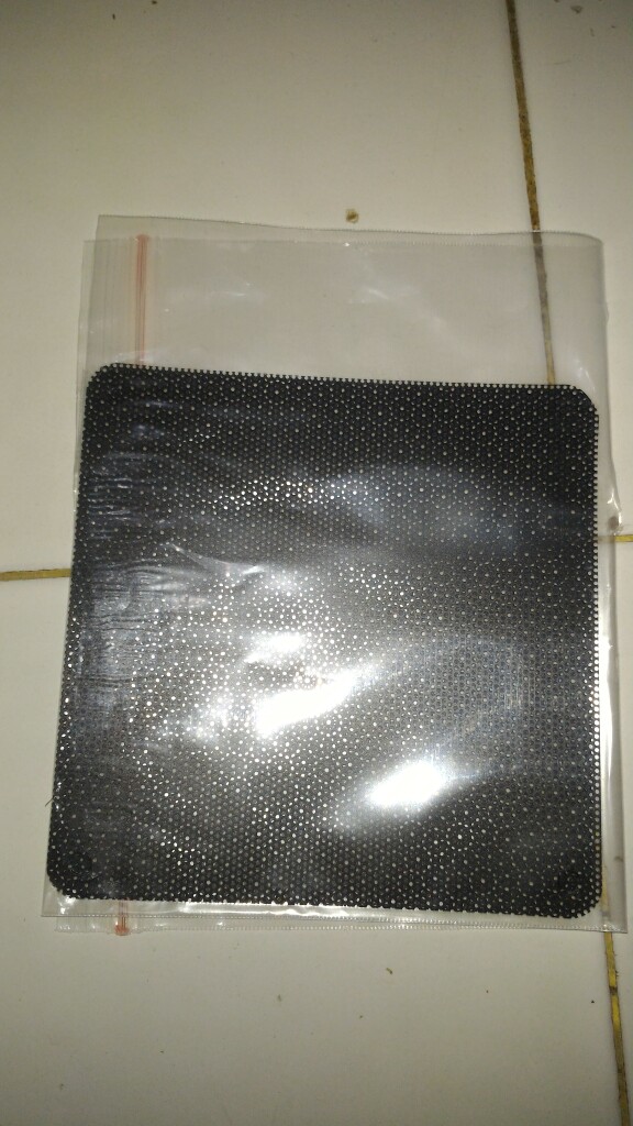 Fan Dust Filter Pc Mesh Computer Case & 4 Baut / Screws - Cuttable