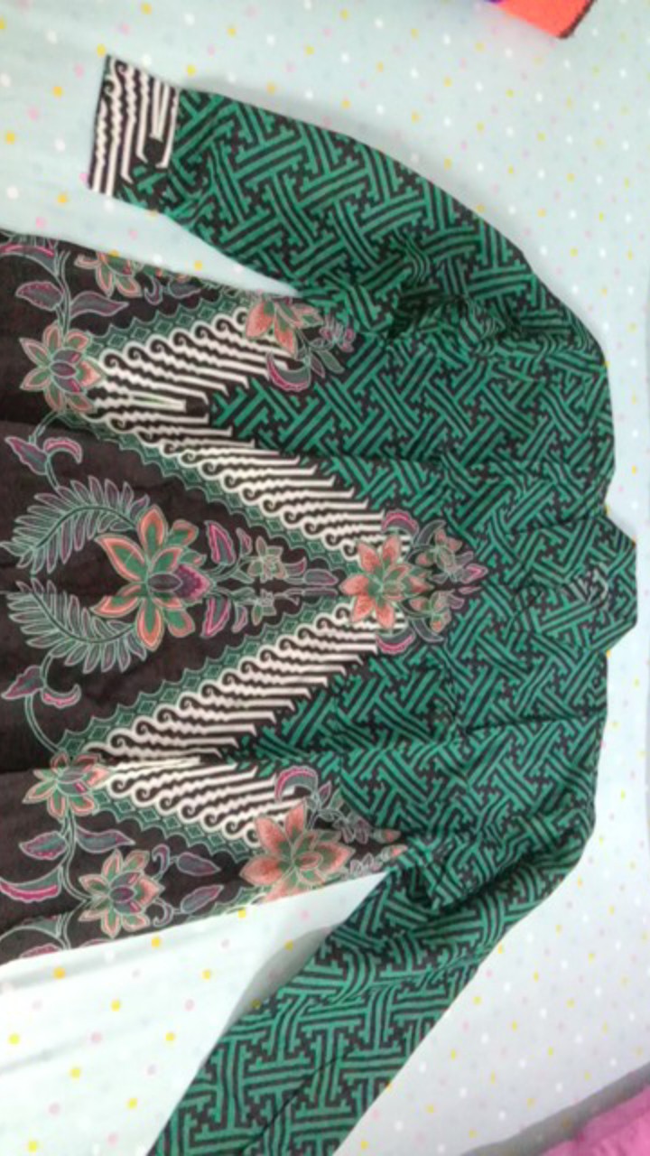 Nayaka Batik-couple Sarah Tille Slendang Payet Mutiara Lengan Panjang Termurah | Anjella Hauw Couple