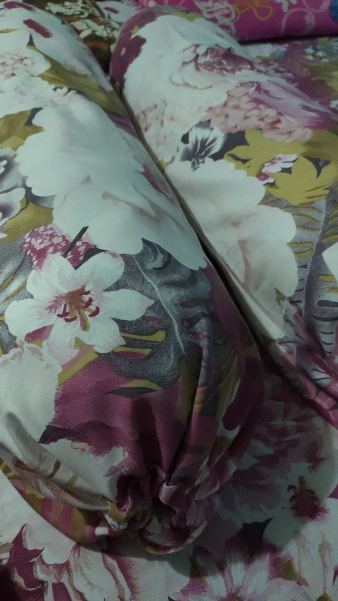 Sprei Homemade 180x200x30 Katun Lokal Esra